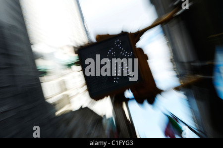 A zoom burst on the pedestrian traffic management light sign in New York Stock Photo