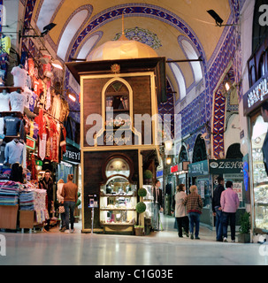 Oriental Kiosk in the Grand Bazaar in Istanbul in Turkey in Middle East Asia. Ottoman History Shop Market Tourism Tourist Trade Empire Retail Travel