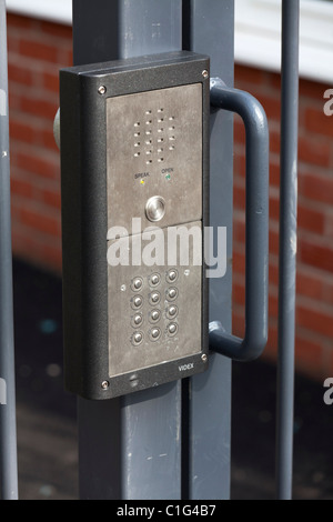 intercom u0026