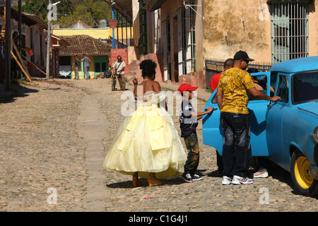 Woman in wedding dress in Cuba Stock Photo