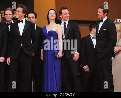 Julie Dreyfus and Brad Pitt 2009 Cannes International Film Festival - Day 8 Premiere of 'Inglourious Basterds' - Arrivals Stock Photo