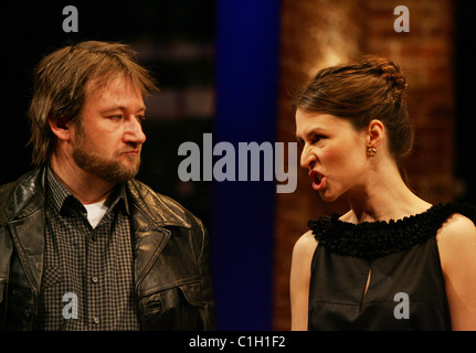 James Dreyfus and Helen Baxendale 'Amongst Friends' photocall at the Hampstead Theatre London, England - 22.05.09 Stock Photo