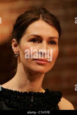 Helen Baxendale 'Amongst Friends' photocall at the Hampstead Theatre London, England - 22.05.09 Stock Photo