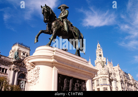 Portugal, Porto, Liberty Square, equestrian statue of Dom Pedro V Stock Photo