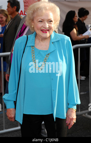 Betty White World Premiere of  'The Proposal' at The El Capitan Theatre Hollywood, California - 01.06.09  : .com Stock Photo