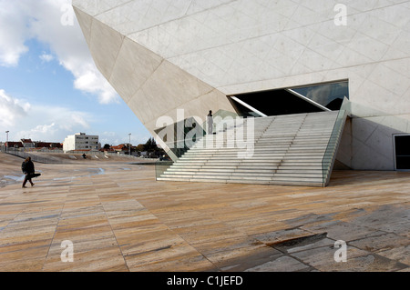 Portugal, Porto, Casa da Musica, concert hall by architect Rem Koolhaas, new home of the national orchestra of Porto Stock Photo