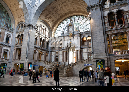 Central Railway station in Antwerp, Belgium Stock Photo