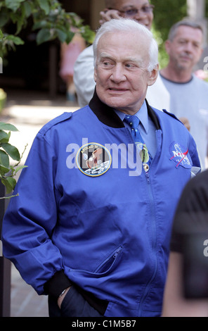 Buzz Aldrin out and about with a can of Red Bull energy drink and an Apple iPhone Los Angeles, California - 27.06.09 Stock Photo