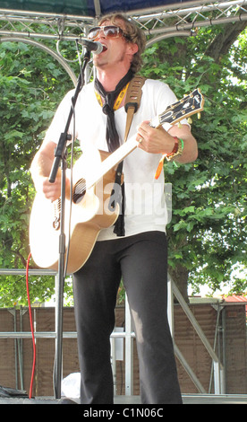 Arno Carstens performs at the Hard Rock Calling Festival in Hyde Park London, England - 28.06.09 Stock Photo