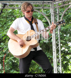 Arno Carstens performs at the Hard Rock Calling Festival in Hyde Park London, England - 28.06.09 Stock Photo