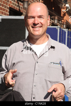 Larry Miller outside Ed Sullivan Theatre for the 'Late Show With David Letterman' New York City, USA - 06.07.09 Stock Photo