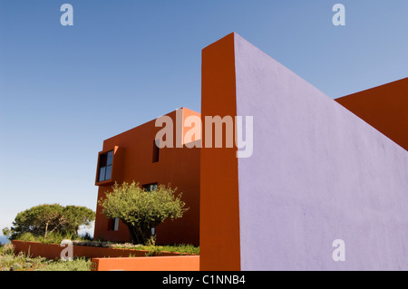 Spanish modernist house designed in a geometric style by leading Mexican architect Legorreta. Stock Photo