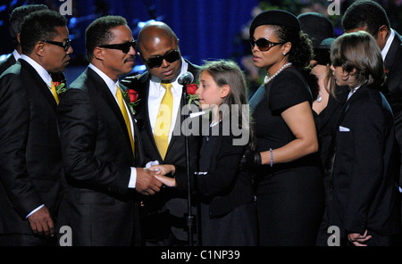 Paris Jackson is supported by her family after speaking The memorial service for the King of Pop, Michael Jackson, at the Stock Photo