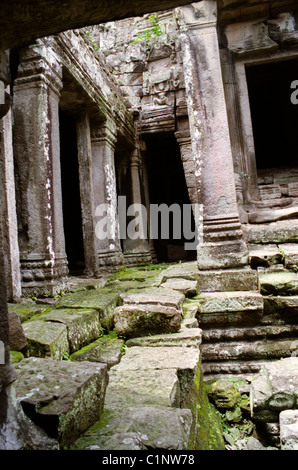 Bayon Ancient Temple Ruins In Cambodia Stock Photo Alamy Bayon Ancient Temple Ruins In Cambodia Stock Photo Alamy