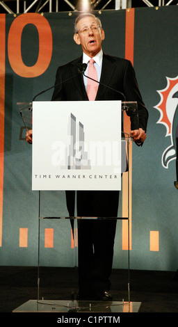 Miami Dolphins owner Stephen Ross The NFL, ESPN/ESPN Deportes and the Miami Dolphins press conference at the Time Warner Center Stock Photo