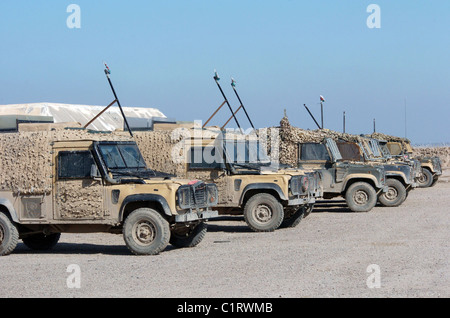 a-british-army-land-rover-snatch-vehicle-in-desert-camouflage-on-an