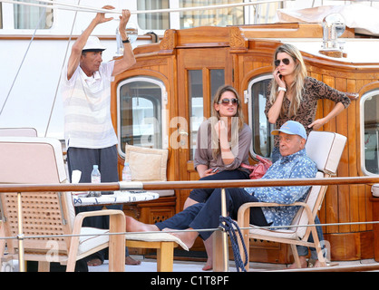 Mohamed Al-Fayed Wearing A 'Harry And Sons' Hat On His Yacht, The ...