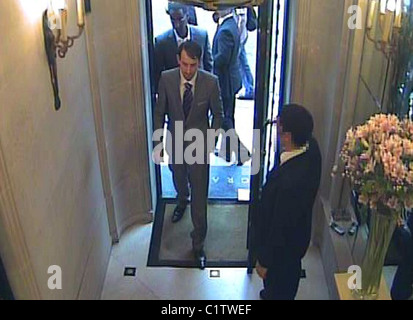 Police investigating a multi-million pound jewellery heist in London have released CCTV pictures of two men wanted in Stock Photo