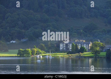 Hotel at Glenridding on the shores of Ullswater in the English Lake District Stock Photo