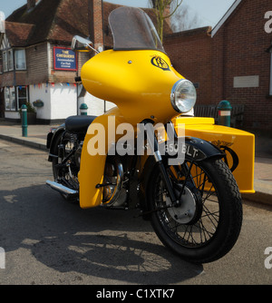 Vintage AA BSA motorcycle and sidecar outfit, in the English village of Lamberhurst. Stock Photo