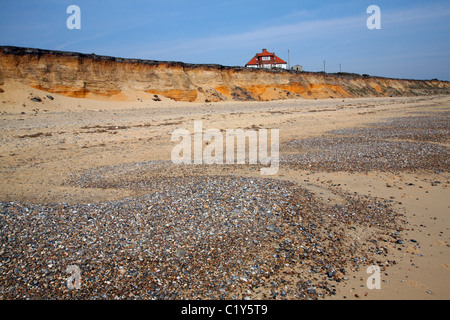 Thursley, a house 80 metres from the sea in the 1940s pictured just before demolition due on April 4th 2011, Easton Bavents Stock Photo