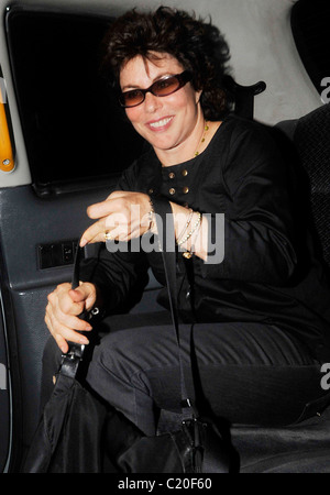 Ruby Wax is all smiles as she leaves Mayfair in a black cab. Her hands seem very veiny just like those of Madonna's London, Stock Photo