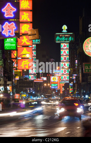 Bangkok's Chinatown at night, with a view along Thanon Yaowarat. Bangkok, Thailand Stock Photo