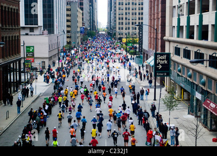 Atmosphere, The Bank of America Chicago Marathon Chicago, Illinois - 11.10.09 Stock Photo