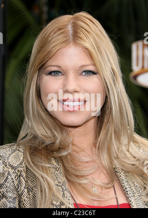 DONNA D'ERRICO HOP. WORLD PREMIERE UNIVERSAL PICTURES UNIVERSAL CITY