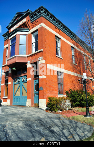 The Elgin Fire Barn No. 3, built for horse-drawn apparatus in 1896, this fire barn was designed by Smith Hoag. Elgin, Illinois, USA. Stock Photo