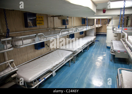 Navy Ship bunk beds Stock Photo: 24143212 - Alamy