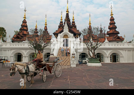 entrance to the luxurious Dhara Dhevi Resort in Chiang Mai, Thailand Stock Photo