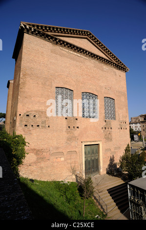 Italy, Rome, Roman Forum, Curia Julia building, ancient roman senate Stock Photo