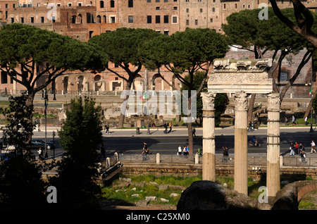 Italy, Rome, Via dei Fori Imperiali, Imperial Forums street and Caesar's Forum, temple of Venus Genetrix Stock Photo