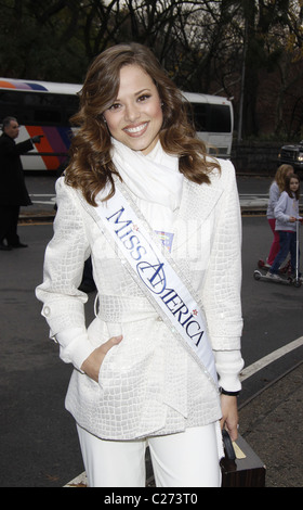 Miss America Katie Stam The 83rd Annual Macy's Thanksgiving Parade New York City, USA - 26.11.09 Stock Photo