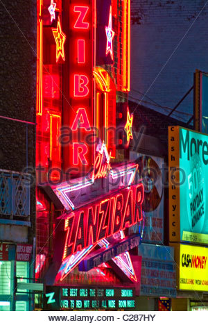 Zanzibar on Yonge Street at night in Toronto, Ontario, Canada Stock ...