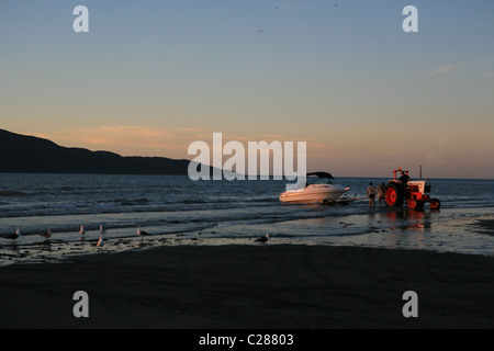 Sunset behind South Island New Zealand from Paraparaumu beach Stock ...