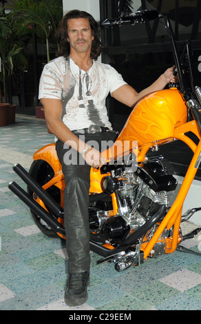 Lorenzo Lamas Launch party for the 2009 Winterfest Boat Parade held at The Seminole Hard Rock Hotel and Casino Hollywood, Stock Photo