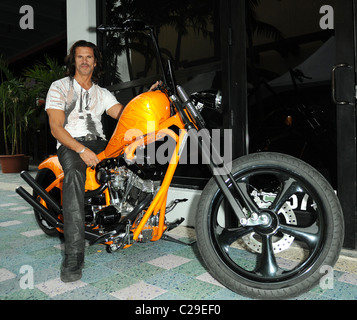 Lorenzo Lamas Launch party for the 2009 Winterfest Boat Parade held at The Seminole Hard Rock Hotel and Casino Hollywood, Stock Photo