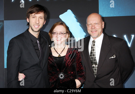 Joel David Moore & Parents Los Angeles Premiere of 'Avatar' held at the Grauman's Chinese Theatre Los Angeles, California - Stock Photo