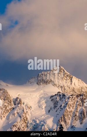Mount Shuksan 9,127 feet (2,782 m) in winter, North Cascades Washington USA Stock Photo