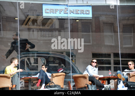 Caffe Nero coffee shop cafe cafe Italian espresso ckae coffee break Lunch panini Cappuccino Stock Photo