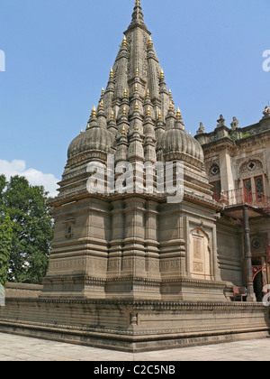 Lord Shiva Temple at Mahadji Shinde Chatri, Wanawadi, Pune, Maharashtra ...