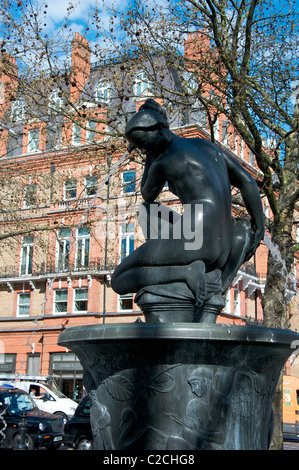 Fountain in Sloane Square, London, England, UK Stock Photo