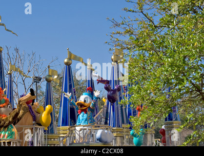 Donald Duck on parade float, Walt Disney World resort, Orlando, Florida Stock Photo