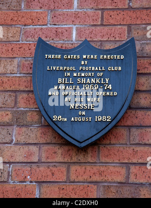 Liverpool FC football stadium, England: Bill Shankly memorial shield by his gates Stock Photo