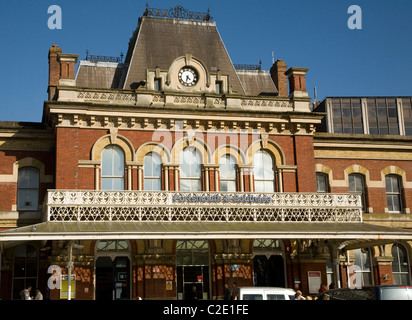 Railway station Portsmouth England Stock Photo