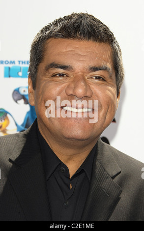 GEORGE LOPEZ RIO LOS ANGELES PREMIERE. TWENTIETH CENTURY FOX HOLLYWOOD LOS ANGELES CALIFORNIA USA 10 April 2011 Stock Photo