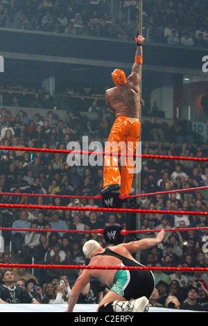 Rey Mysterio and Finlay WWE presents Cyber Sunday Live at Verizon Center - Rey Mysterio vs Finlay Washington DC, USA - 28.10.07 Stock Photo