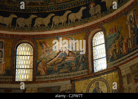 13th-century mosaics in the apse of Basilica di Santa Maria in Trastevere, Rome Stock Photo